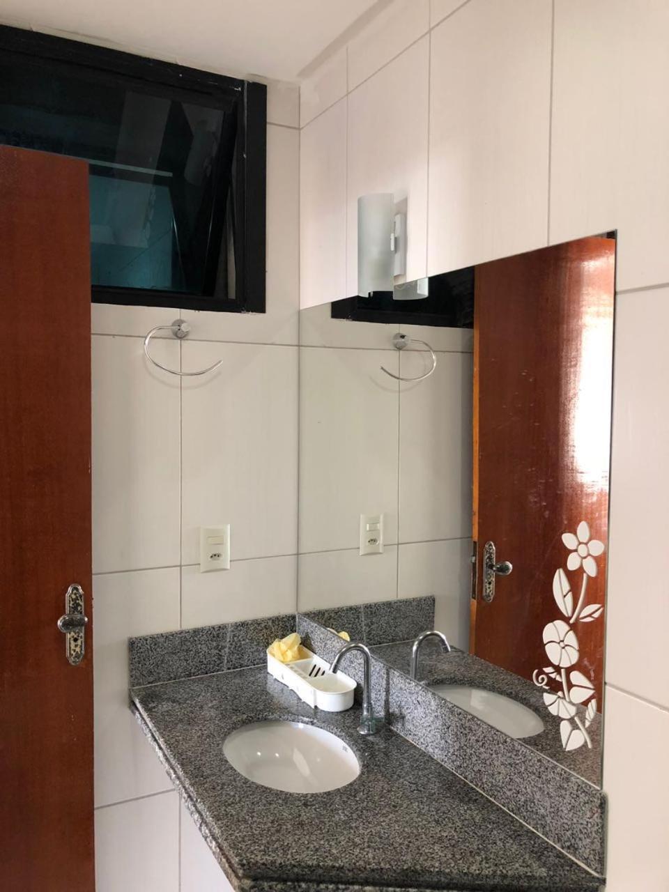 Apartamento Residente Lord Cabo Frío Exterior foto